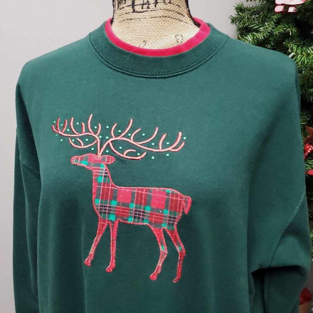 Vintage M&C SPORTSWEAR Christmas Applique Plaid Reindeer Ugly Crew Sweatshirt